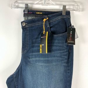 🆕 Style & Co Destructed Slim Leg Denim in Black Wash Field